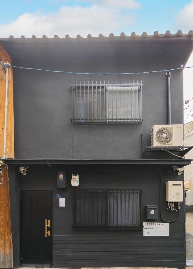 花園町駅から1分 難波から4分 今年リフォーム済み シャワー洗面トイレ各階付き 通天閣難波天王寺大阪城近々 Wi-Fi有り 星夜屋 Διαμέρισμα Εξωτερικό φωτογραφία